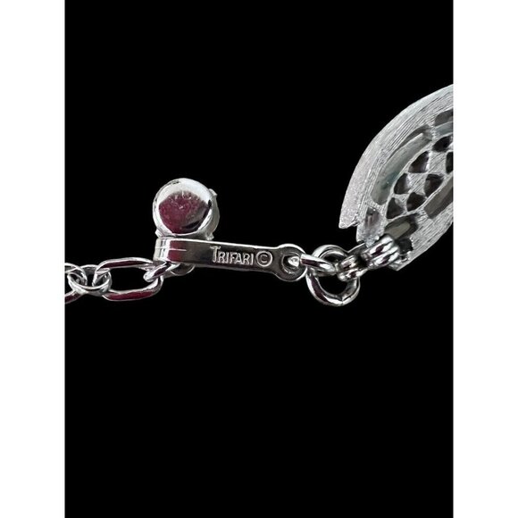 Trifari Necklace Bracelet Clip On Earrings Set Silver Tone Faux Rhinestones - Picture 7 of 11